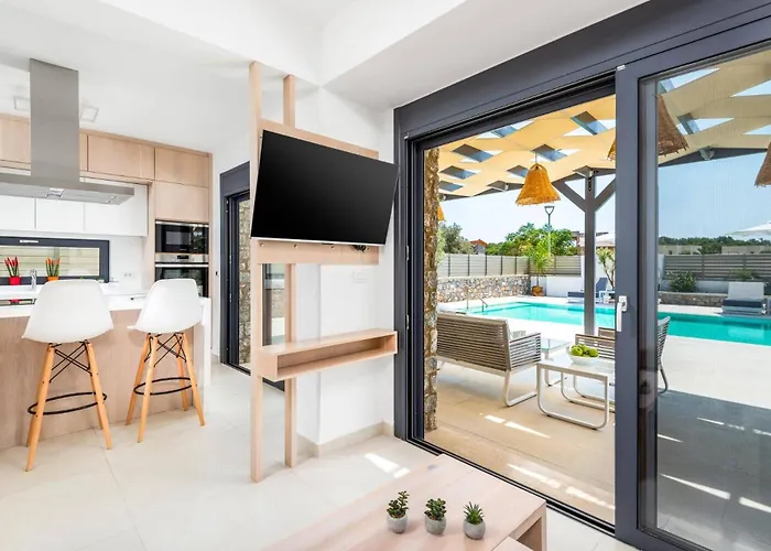 فيلة Apollon Lindian Palm By *