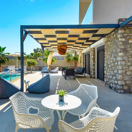 Apollon Lindian Palm By Villa