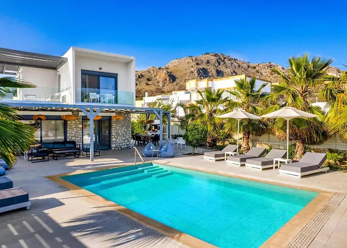 Apollon Lindian Palm By וילה קיוטארי